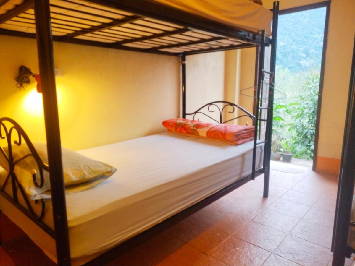 Pdv Guesthouse Muang Ngoi Exterior foto